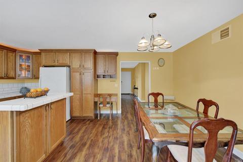 428 Edwin Dr, Vacaville, CA 95687 photo 17