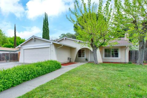 428 Edwin Dr, Vacaville, CA 95687 photo 3