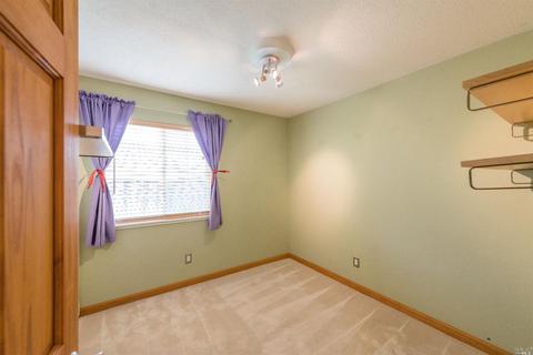 2136 Cedarbrook Dr, Fairfield, CA 94534 photo 11