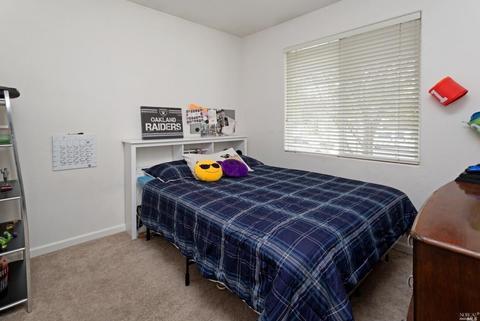 178 Fulton Pl, Windsor, CA 95492 photo 9