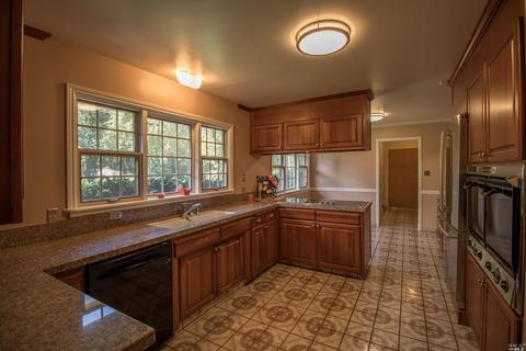 12 Willotta Dr, Fairfield, CA 94534 photo 3