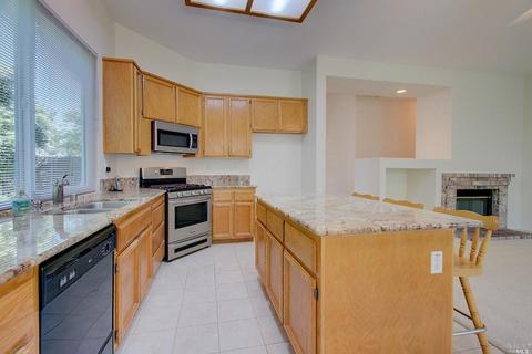 525 Pheasant Run Dr, Dixon, CA 95620 photo 8