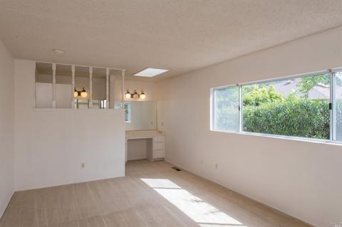 236 Prune Tree Dr, Healdsburg, CA 95448 photo 11