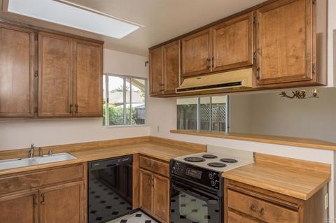 236 Prune Tree Dr, Healdsburg, CA 95448 photo 7