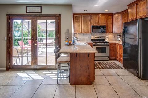 1904 Enterprise Ct, Fairfield, CA 94533 photo 11