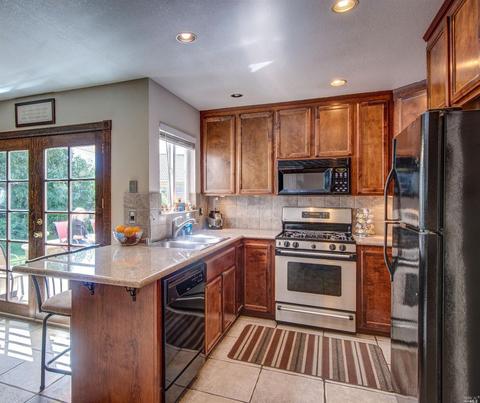 1904 Enterprise Ct, Fairfield, CA 94533 photo 12