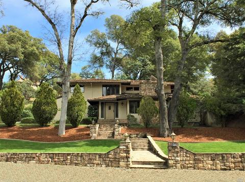 1380 Sequoia Plz, Ukiah, CA 95482 photo 1