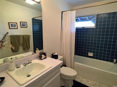 1380 Sequoia Plz, Ukiah, CA 95482 photo 32