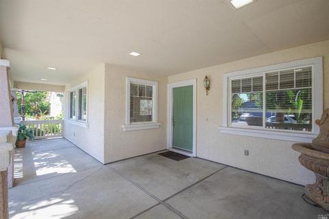1525 Roseberry Ct, Dixon, CA 95620 photo 4