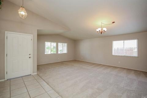 1525 Roseberry Ct, Dixon, CA 95620 photo 9