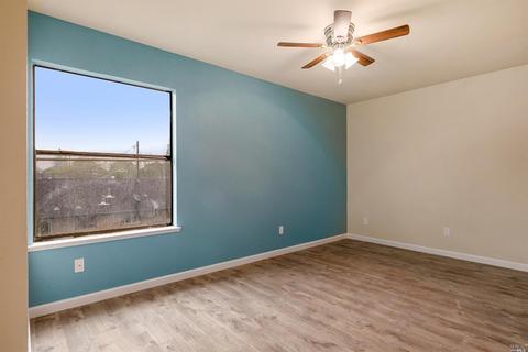 607 7th St, Petaluma, CA 94952 photo 5