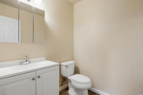 607 7th St, Petaluma, CA 94952 photo 12
