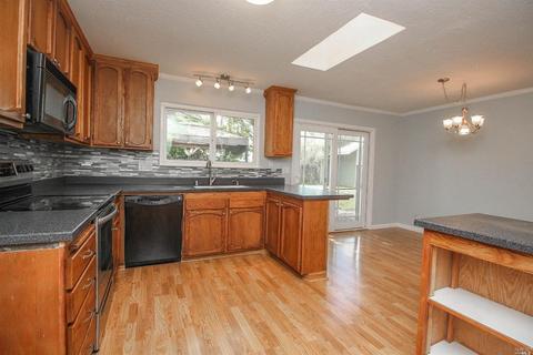 396 Robert Rd, Vacaville, CA 95687 photo 19