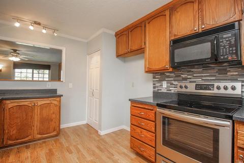396 Robert Rd, Vacaville, CA 95687 photo 18