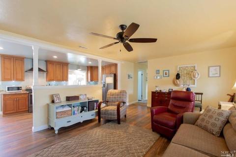 1105 Delwood St, Vallejo, CA 94591 photo 13