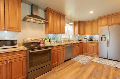 1105 Delwood St, Vallejo, CA 94591 photo 6
