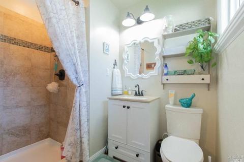 1105 Delwood St, Vallejo, CA 94591 photo 21