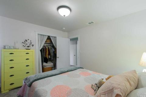 1105 Delwood St, Vallejo, CA 94591 photo 17