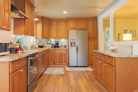 1105 Delwood St, Vallejo, CA 94591 photo 7