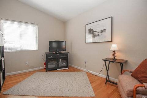 716 Mirror Ct, Fairfield, CA 94534 photo 25