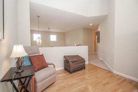 716 Mirror Ct, Fairfield, CA 94534 photo 27