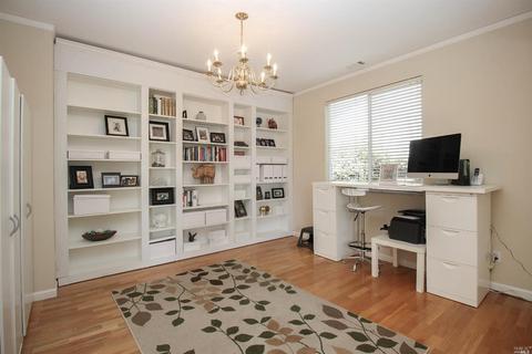 716 Mirror Ct, Fairfield, CA 94534 photo 22