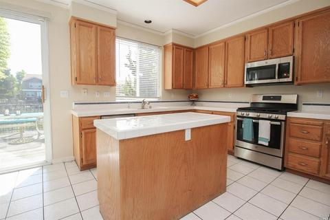 716 Mirror Ct, Fairfield, CA 94534 photo 12
