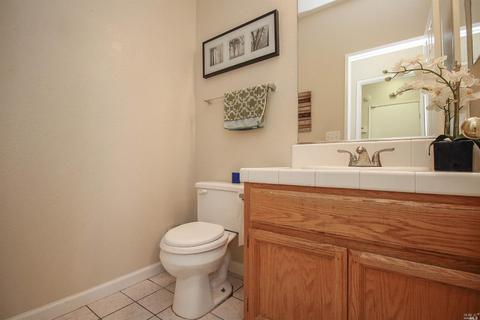 716 Mirror Ct, Fairfield, CA 94534 photo 11