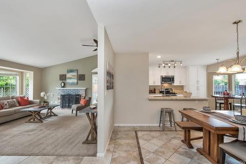 102 Keyt Way, Cotati, CA 94931 photo 11