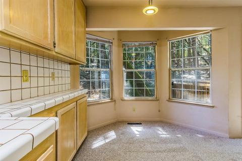 23900 Primrose Ln, Willits, CA 95490 photo 9
