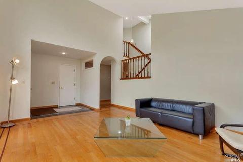 815 Glen Cove Rd, Vallejo, CA 94591 photo 3