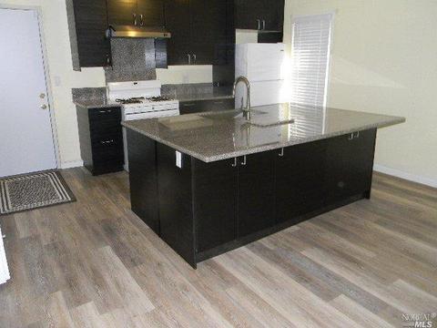 605 Ridge Ave, Vallejo, CA 94591 photo 3