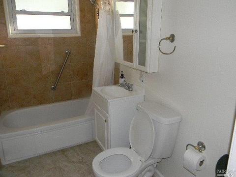 605 Ridge Ave, Vallejo, CA 94591 photo 5