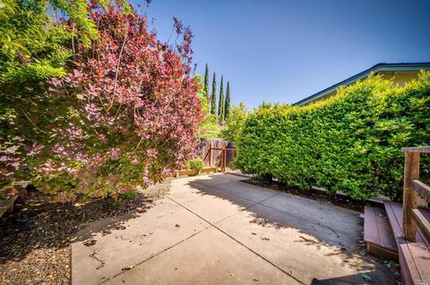 413 Corte Majorca, Vacaville, CA 95688 photo 23