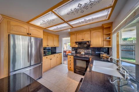 413 Corte Majorca, Vacaville, CA 95688 photo 9