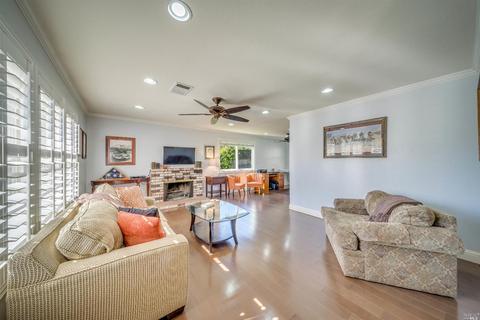 413 Corte Majorca, Vacaville, CA 95688 photo 5