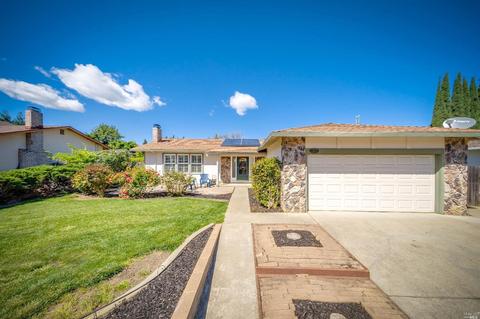 413 Corte Majorca, Vacaville, CA 95688 photo 2
