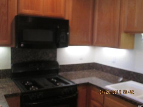 300 Locust Dr #30, Vallejo, CA 94591 photo 2