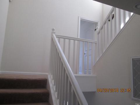 300 Locust Dr #30, Vallejo, CA 94591 photo 7