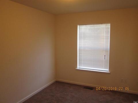 300 Locust Dr #30, Vallejo, CA 94591 photo 11