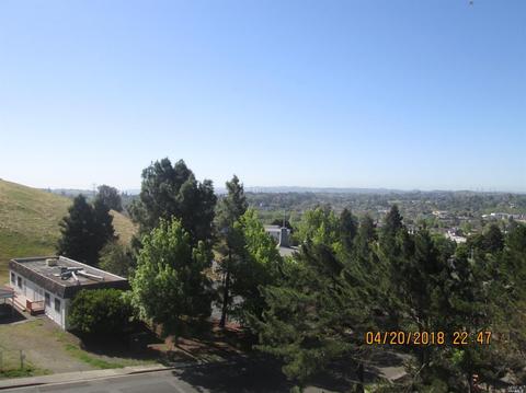 300 Locust Dr #30, Vallejo, CA 94591 photo 13