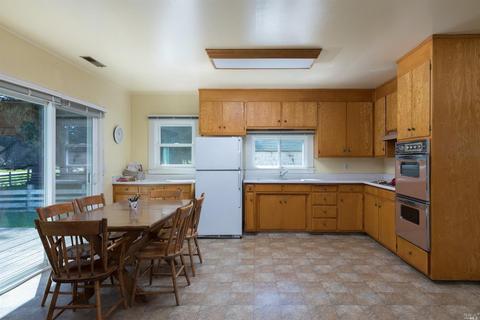 8860 Willow Ave, Cotati, CA 94931 photo 4