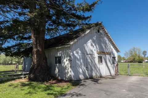 8860 Willow Ave, Cotati, CA 94931 photo 9