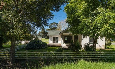 8860 Willow Ave, Cotati, CA 94931 photo 2