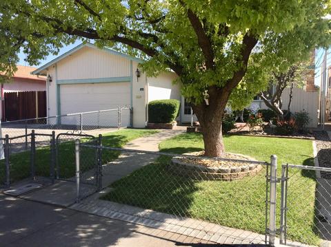 1013 Quail Dr, Fairfield, CA 94533 photo 2