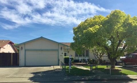 1013 Quail Dr, Fairfield, CA 94533 photo 1