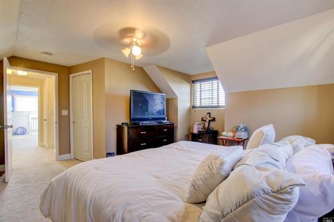 403 Chelan Dr, Vacaville, CA 95687 photo 22