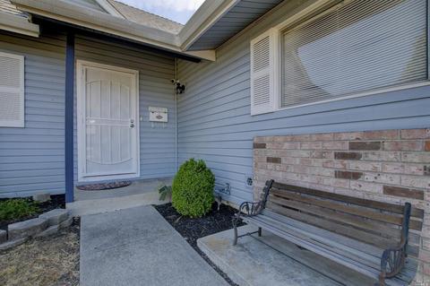 403 Chelan Dr, Vacaville, CA 95687 photo 4
