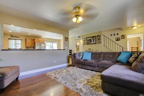 403 Chelan Dr, Vacaville, CA 95687 photo 7