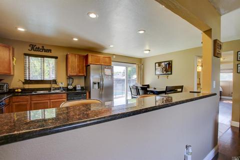403 Chelan Dr, Vacaville, CA 95687 photo 8